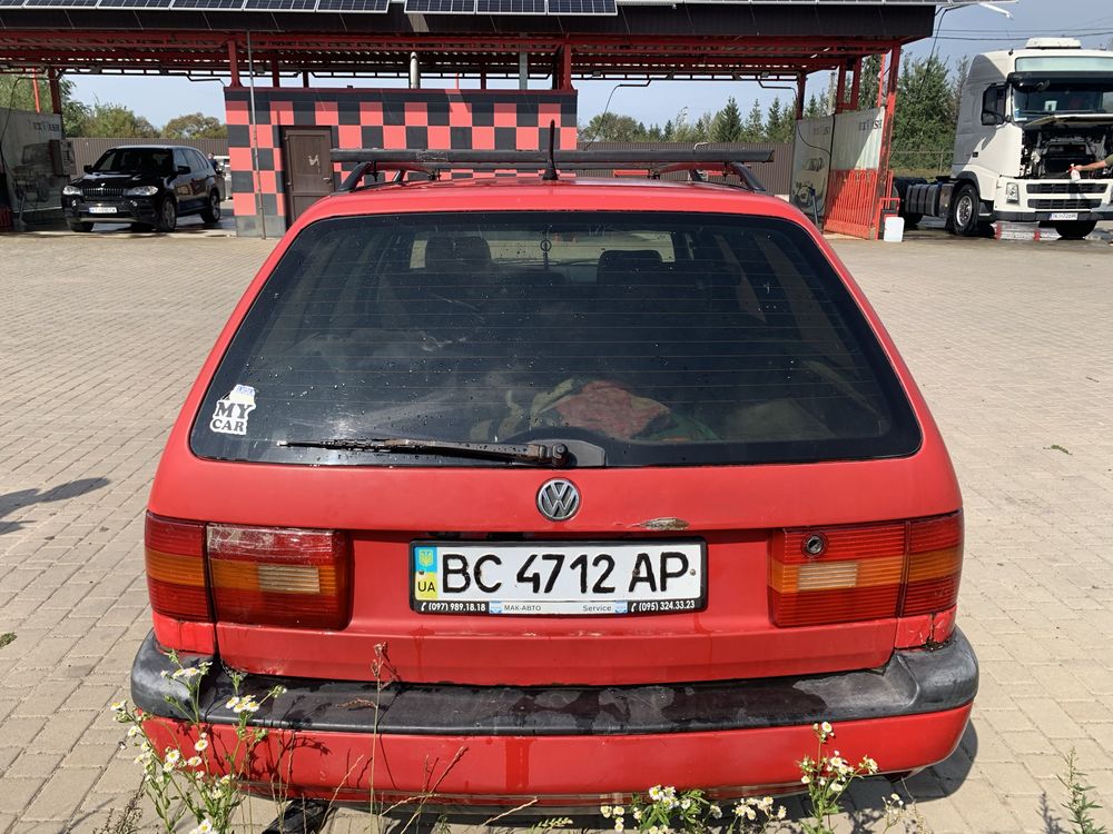 Пасат б4 1994 року