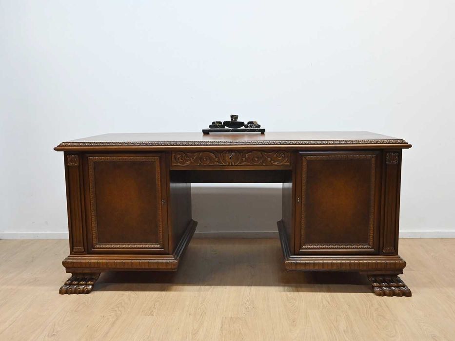 biurko na lwich łapach 100802