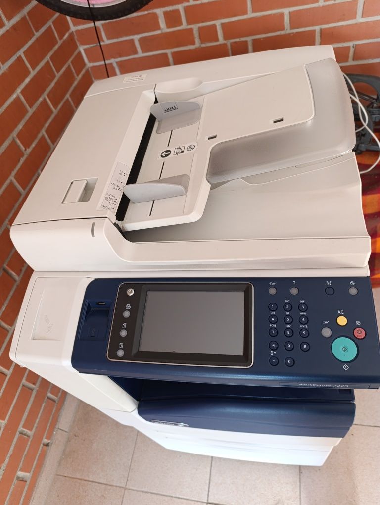 Xerox WorkCentre 7225 (кольоровий)