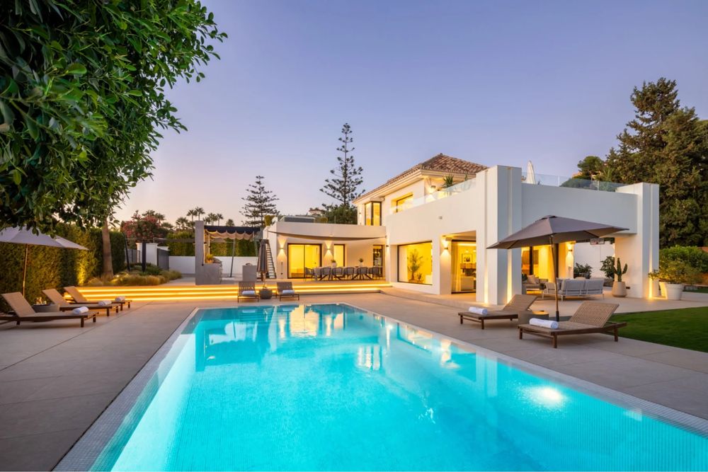 Вилла в Нуэва Андалусия,Марбелья,Испания