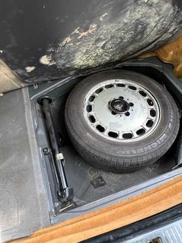 Mercedes sec 560 w126 c126