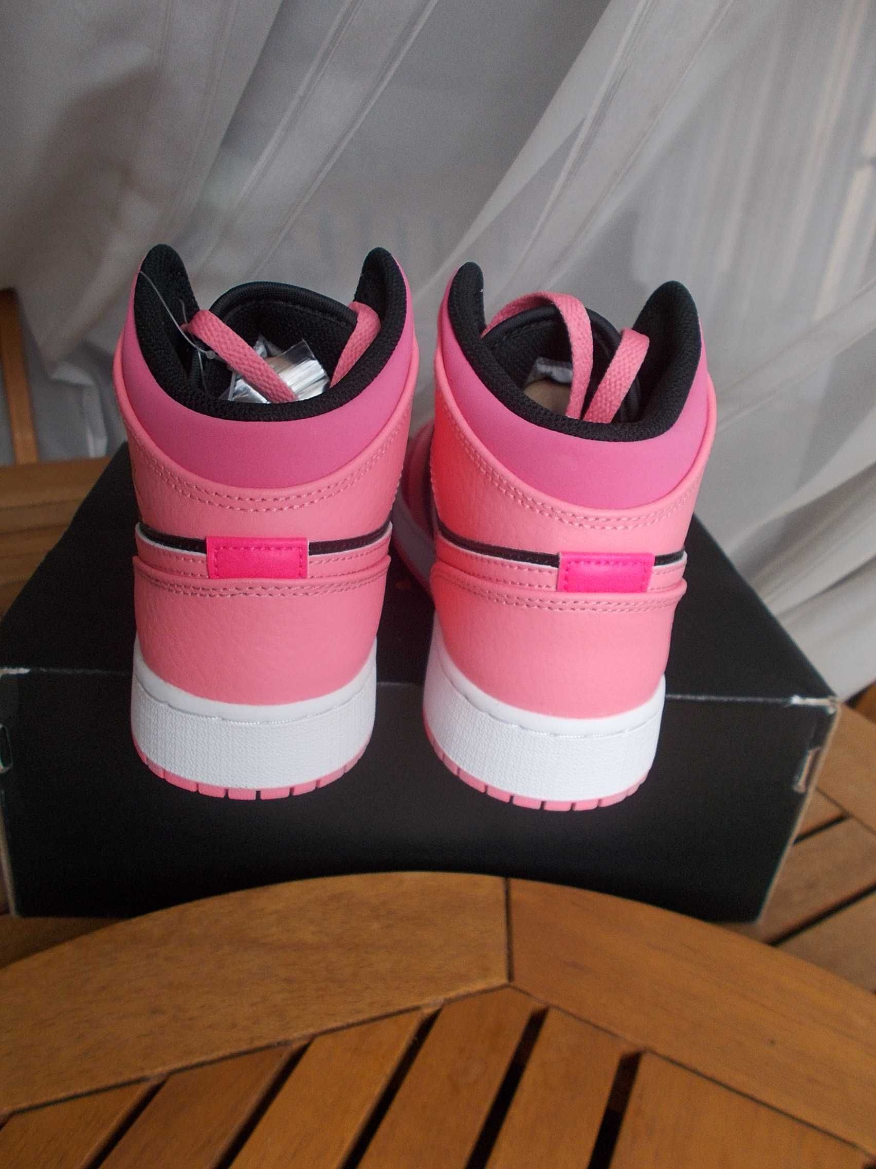 (r. 38 - 24 cm ) Nike Jordan 1 Mid Coral Chalk 554725,-662 Rush Pink