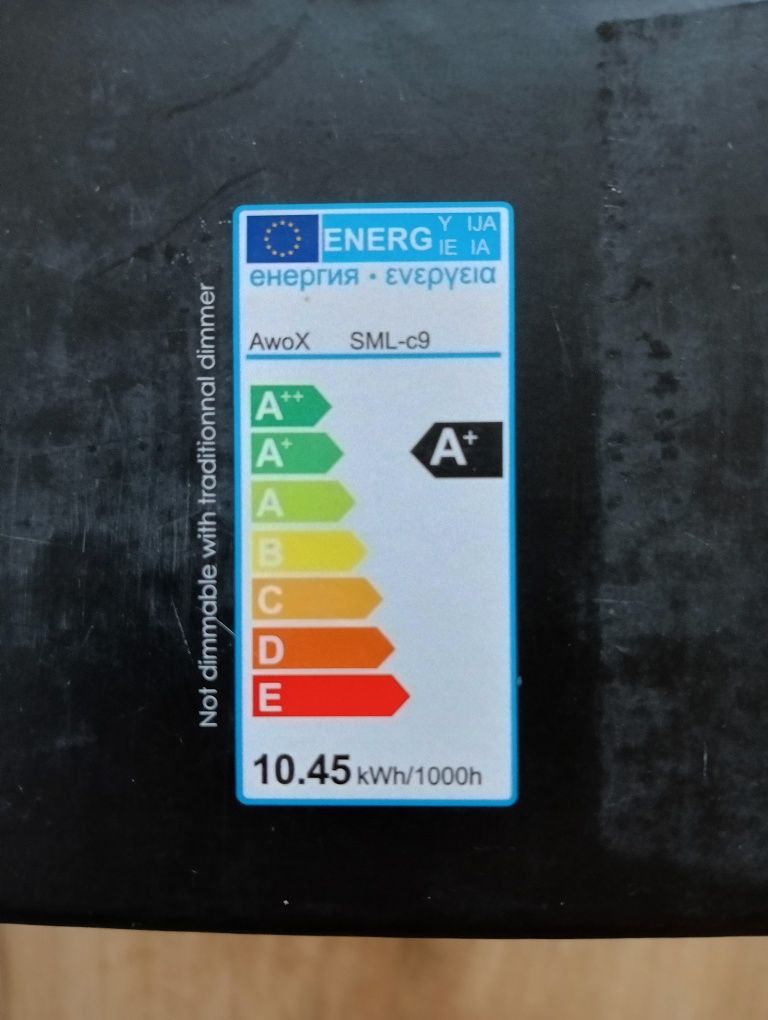 AWOX SKPL-C9-E27 SmartKIT żarówka inteligentna + przełącznik- pilot