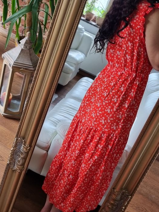 Długa zwiewna letnia czerwona sukienka w kwiatki z wiskozy S/M r