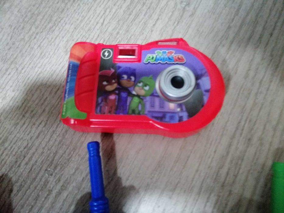 PJMasks - 3 Telefones e 1 máquina fotográfica