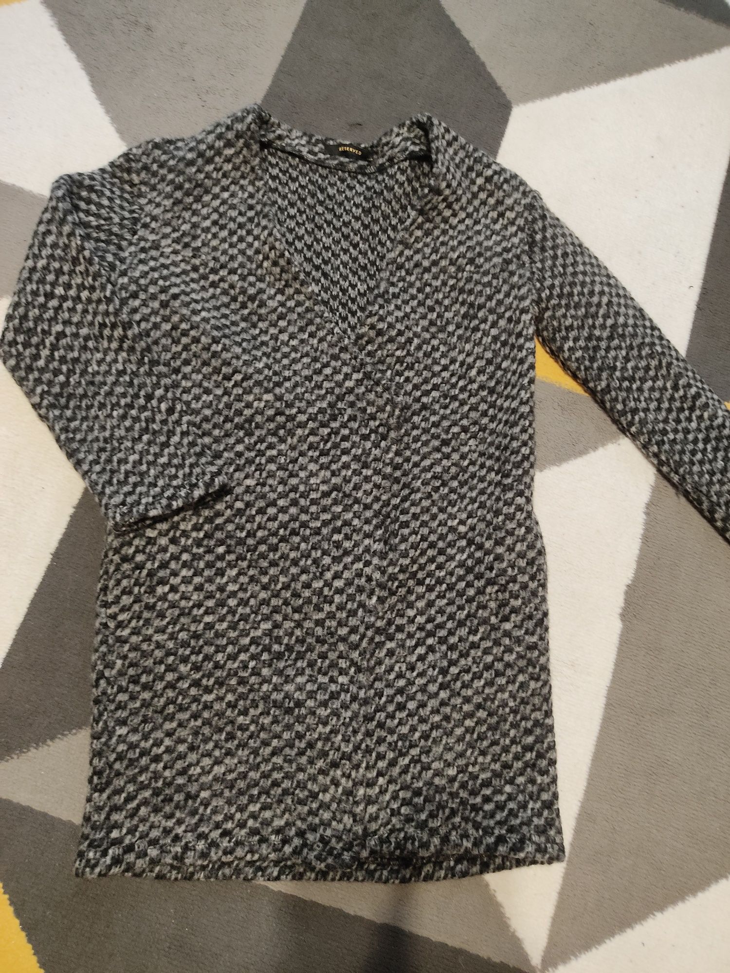 Ciepły gruby sweter płaszcz Reserved r. L 40