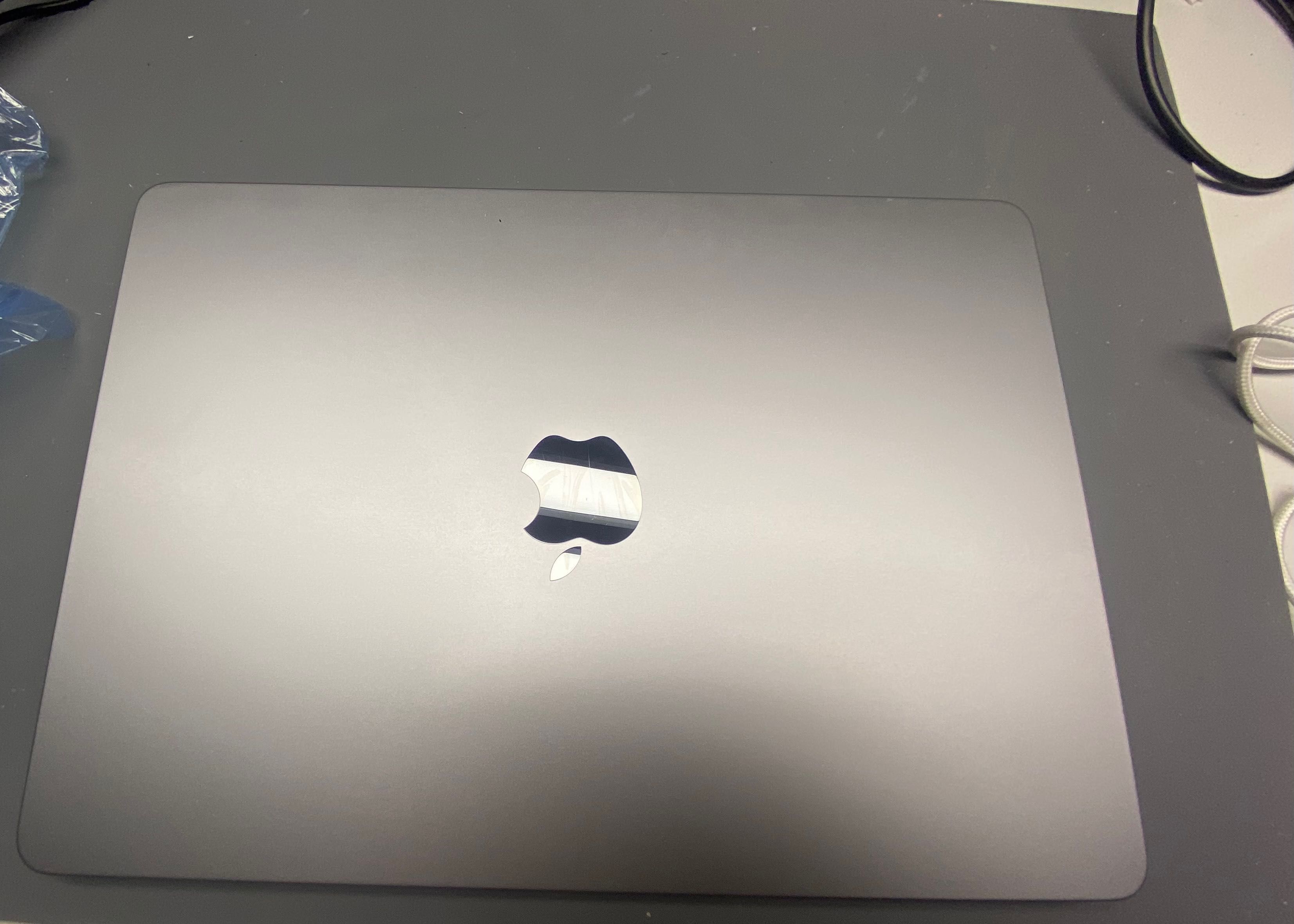 Macbook Air M2 A2681