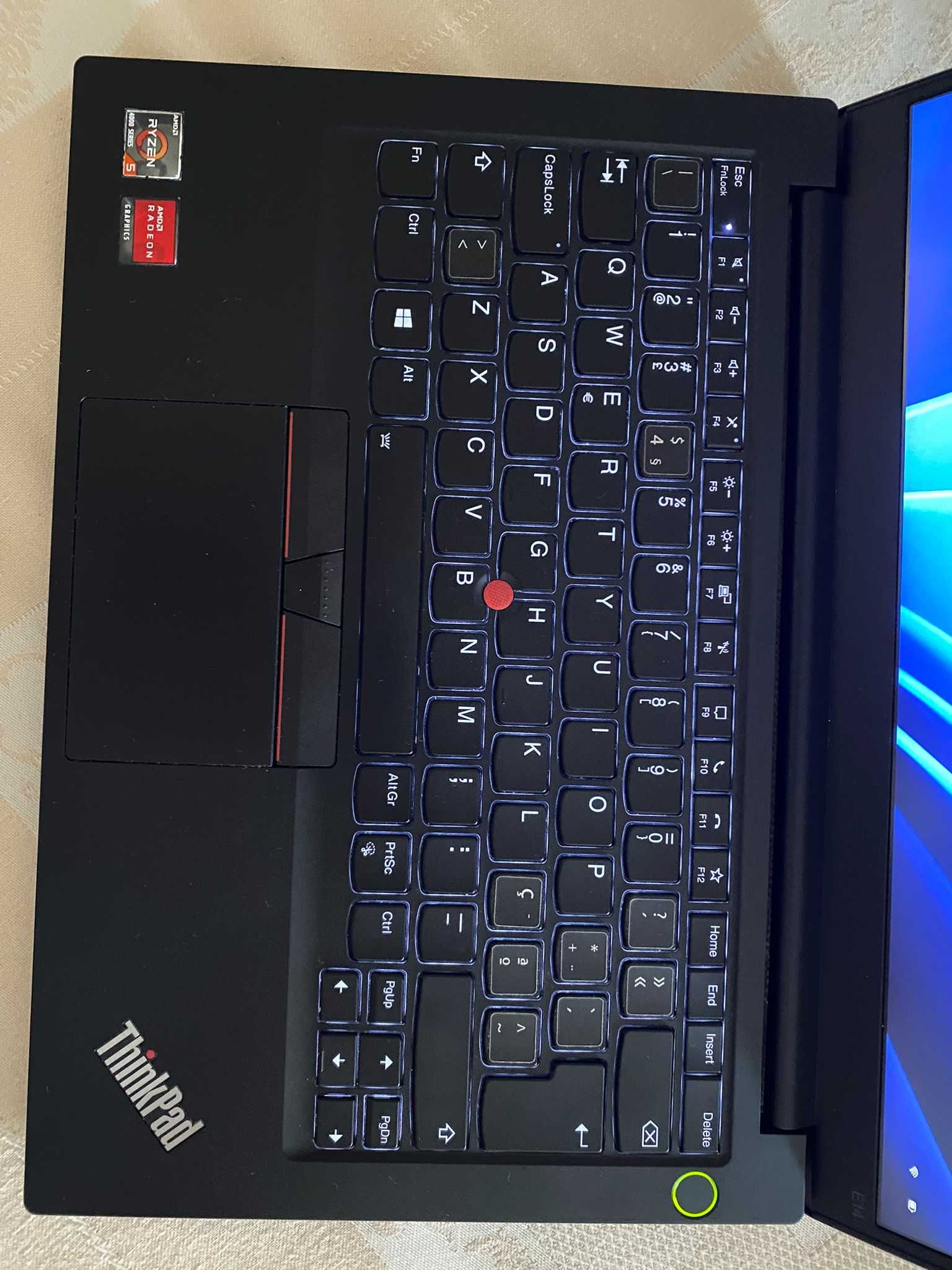Lenovo ThinkPad E14 G2 14-inch Ryzen 5 4500U - 16GB - SSD 256 GB