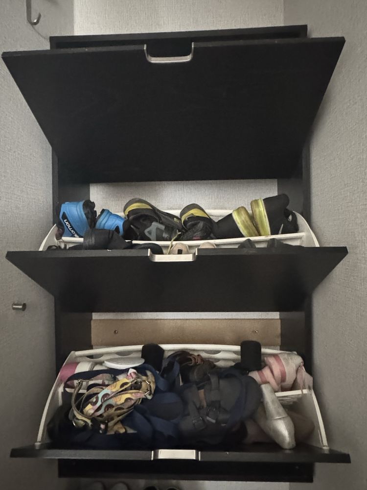 Szafka wisząca na buty Ikea