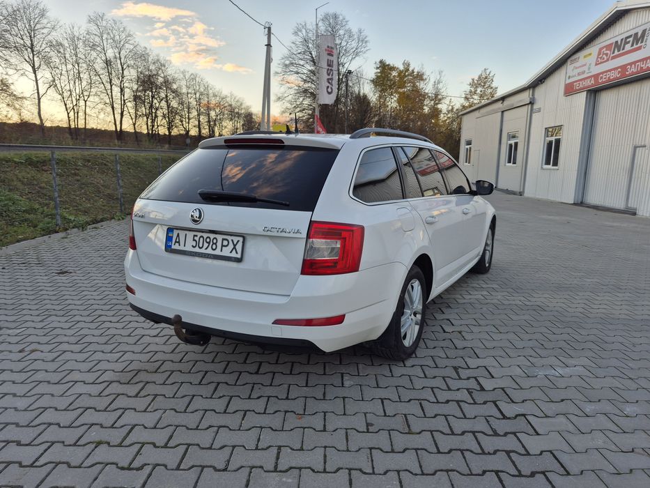 Продам Шкодку Октавія