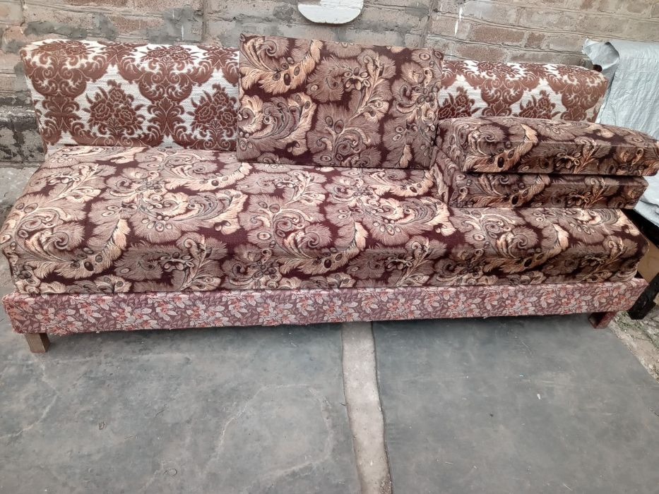 Продам диван 1 спальн.