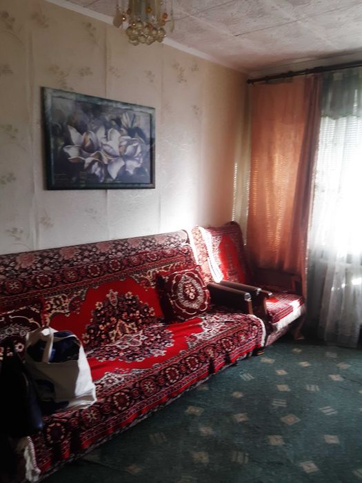 Сдам теплую 2 к/к квартиру в районе пр. Мира