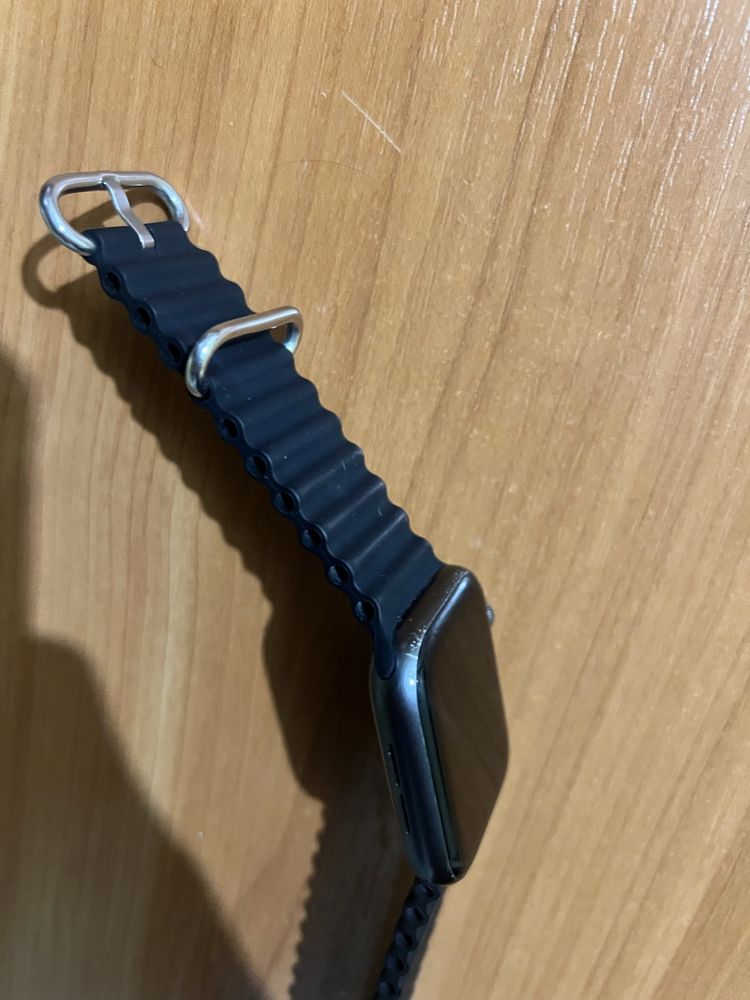 Apple Watch Series 4 44m