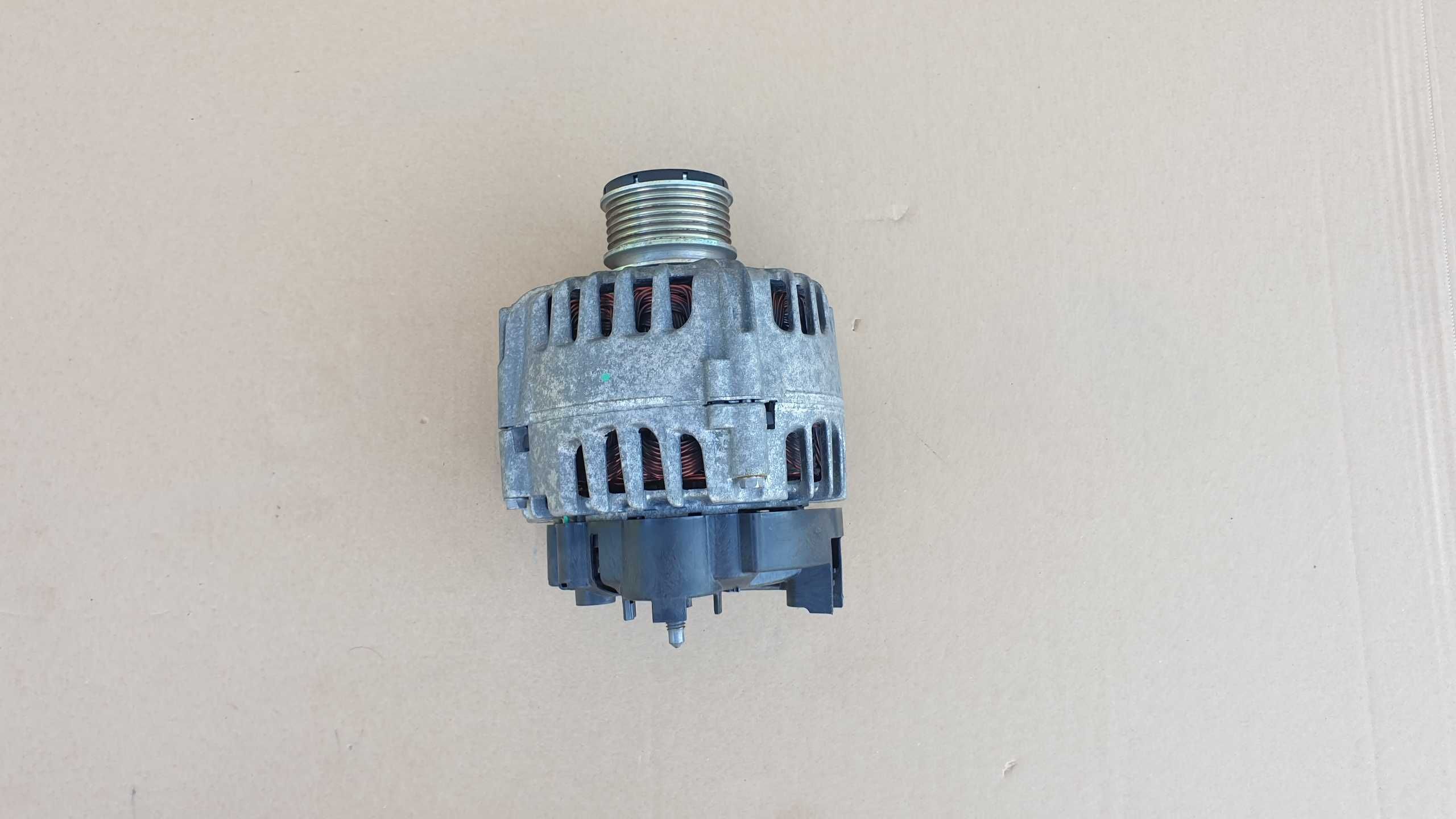 Renault Clio IV 4 Captur 1 I alternator 1.5 dci 2310/07865R