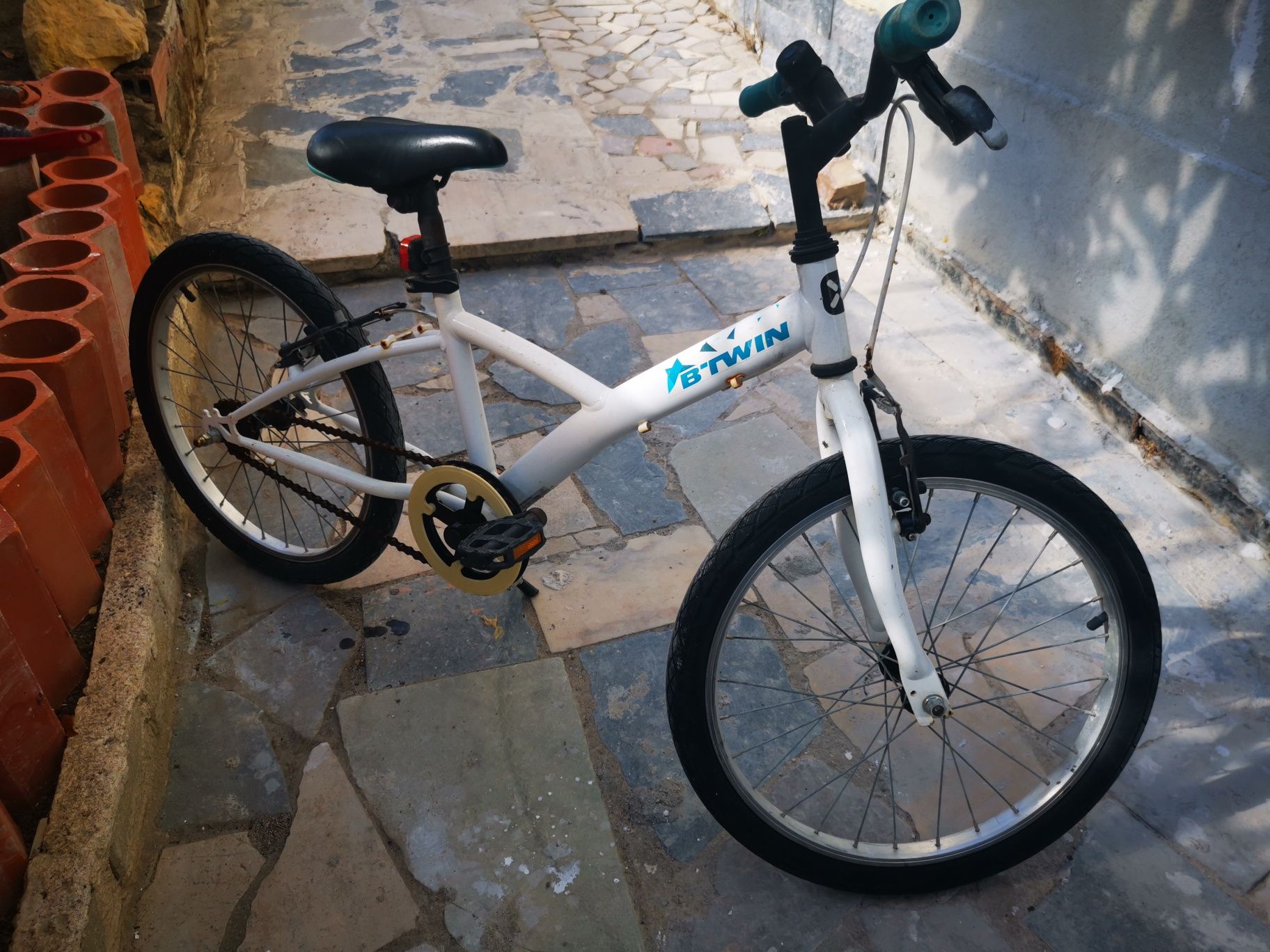 Bicicleta criança B-Twin 100