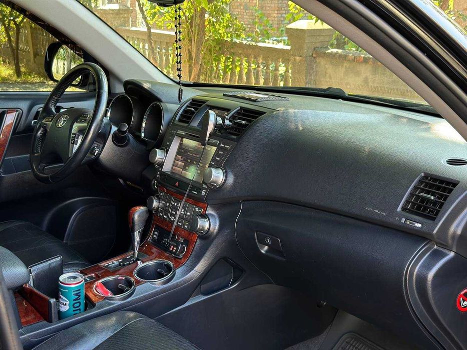 Toyota Highlander 2010