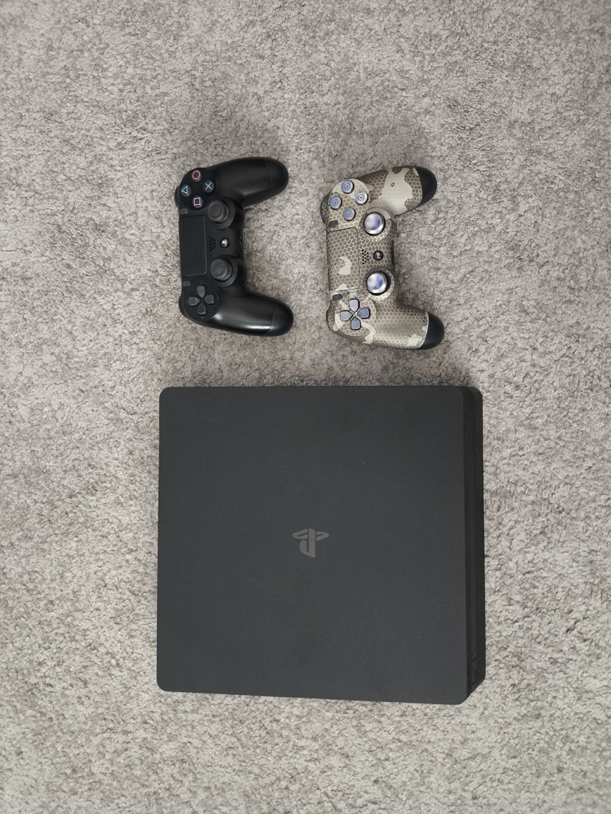 PS4 Slim (1tb) + Volante Thrustmaster T150