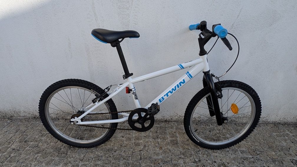 Bicicleta Btwin Racing Boy 300