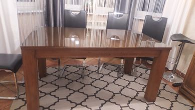 Stół jak nowy rozkładany do jadalni 160x90