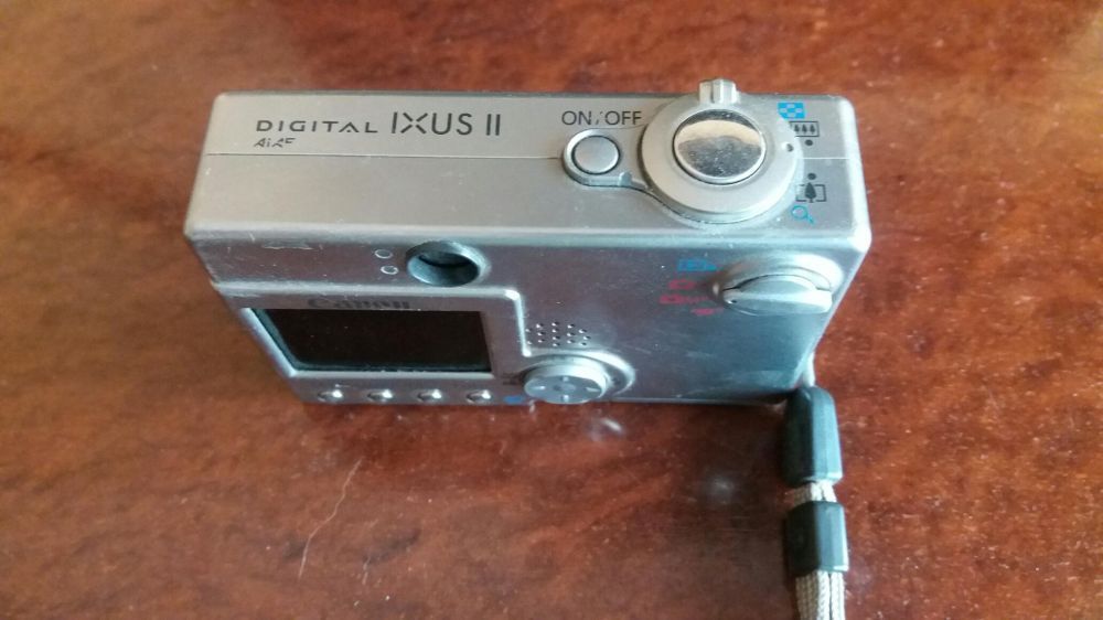 Цифровий фотоапарат Canon digital IXUS II, для ремонту або запчастин