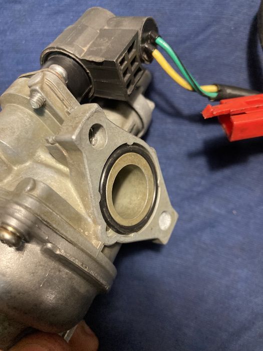 Продам оригинальный карбюратор Honda Dio 34,35 GBL читайте опис!!!