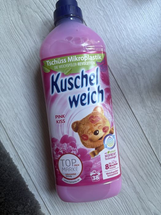 Płyn do płukania Kuschelweich "Pink Kiss"
