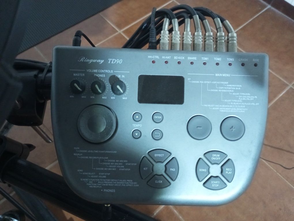 Bateria eletrónica Ringway td90