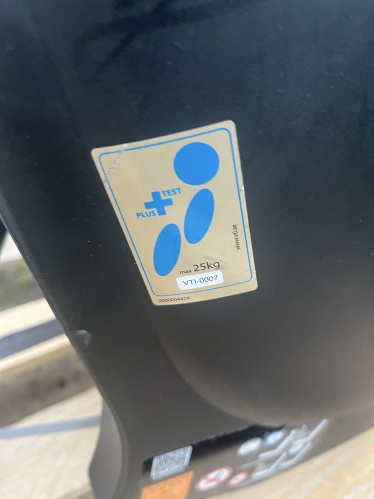 Fotelik rwf do 25 kg britax romer max way plus podstawka