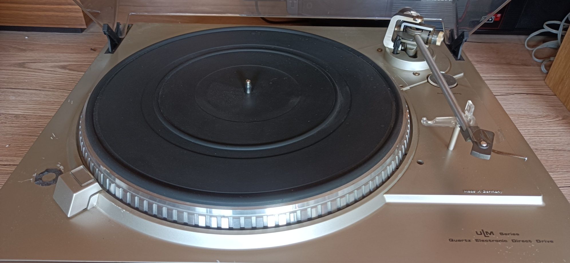 Gramofon Dual CS 627Q