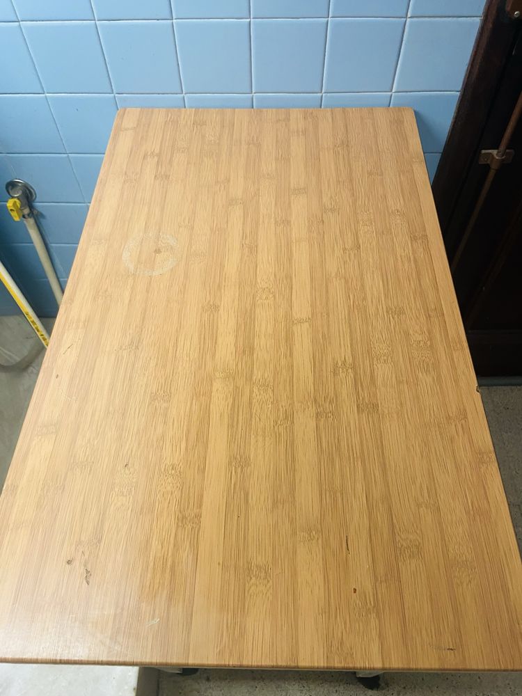 Mesa de apoio cozinha com rodinhas