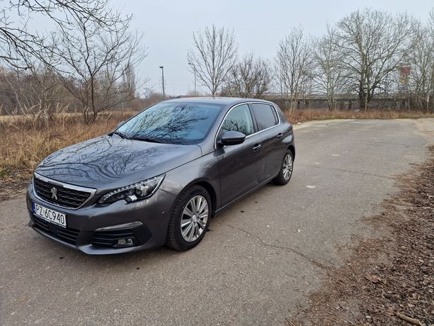 Peugeot 308 1.5 blue HDI 2018 r bogate wyposażenie 2 komplety opon
