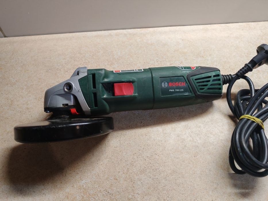 Szlifierka kątowa Bosch PWS 700-125