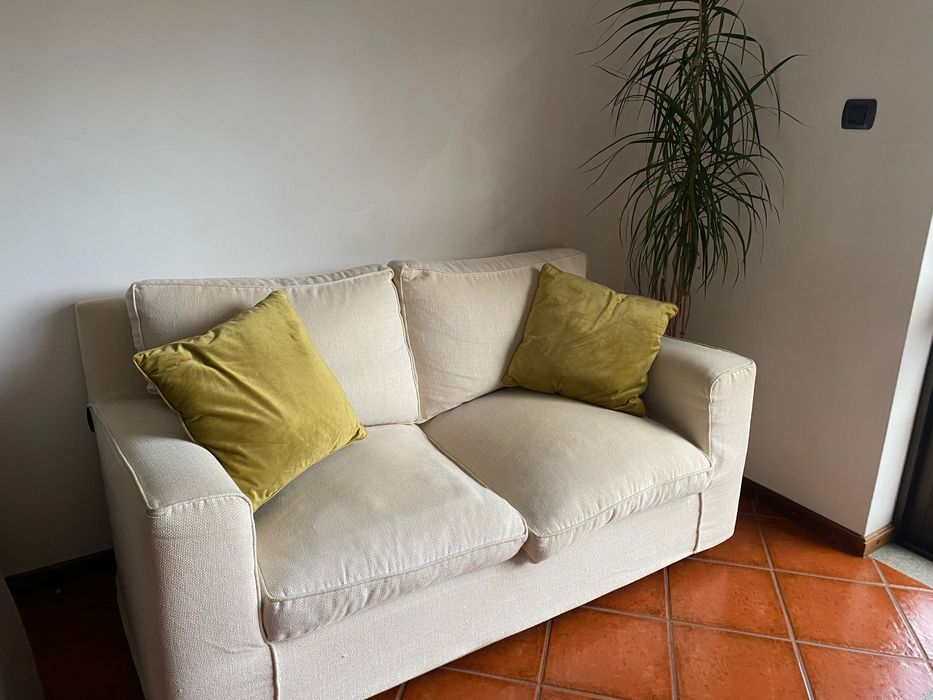 Conjunto sofás 4 pax + cadeirão