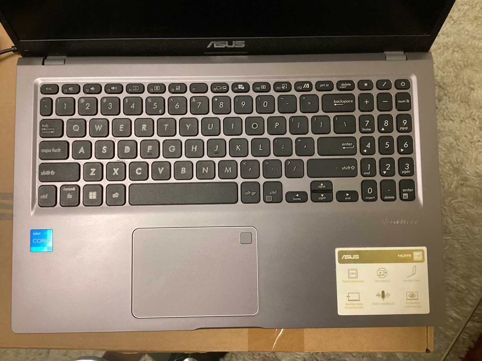 Laptop biurowy ASUS