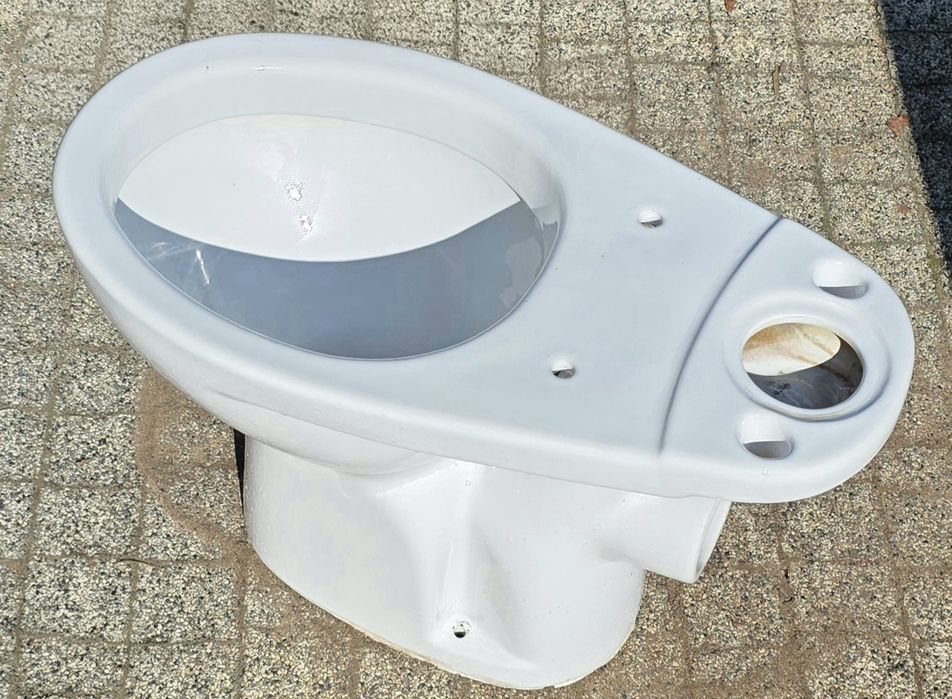 Muszla klozetowa WC misa sedes