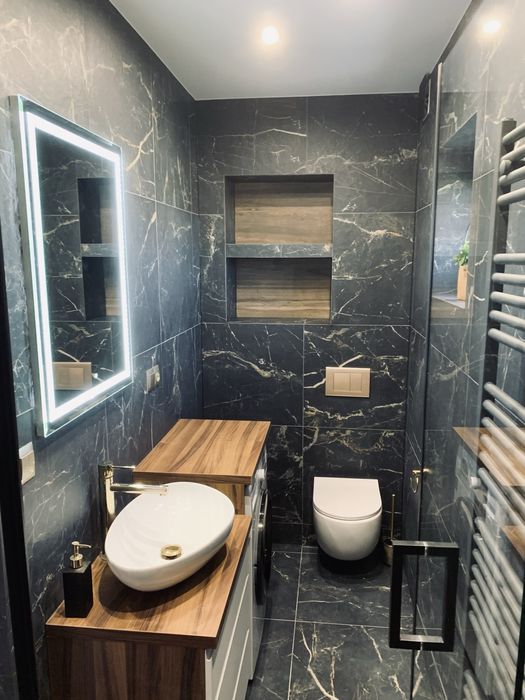 Glazurnik Płytkarz  Łazienki Premium Mega format