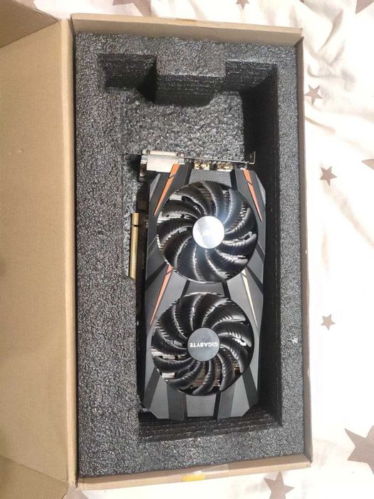 Відеокарта GIGABYTE GeForce GTX 1060 6Gb