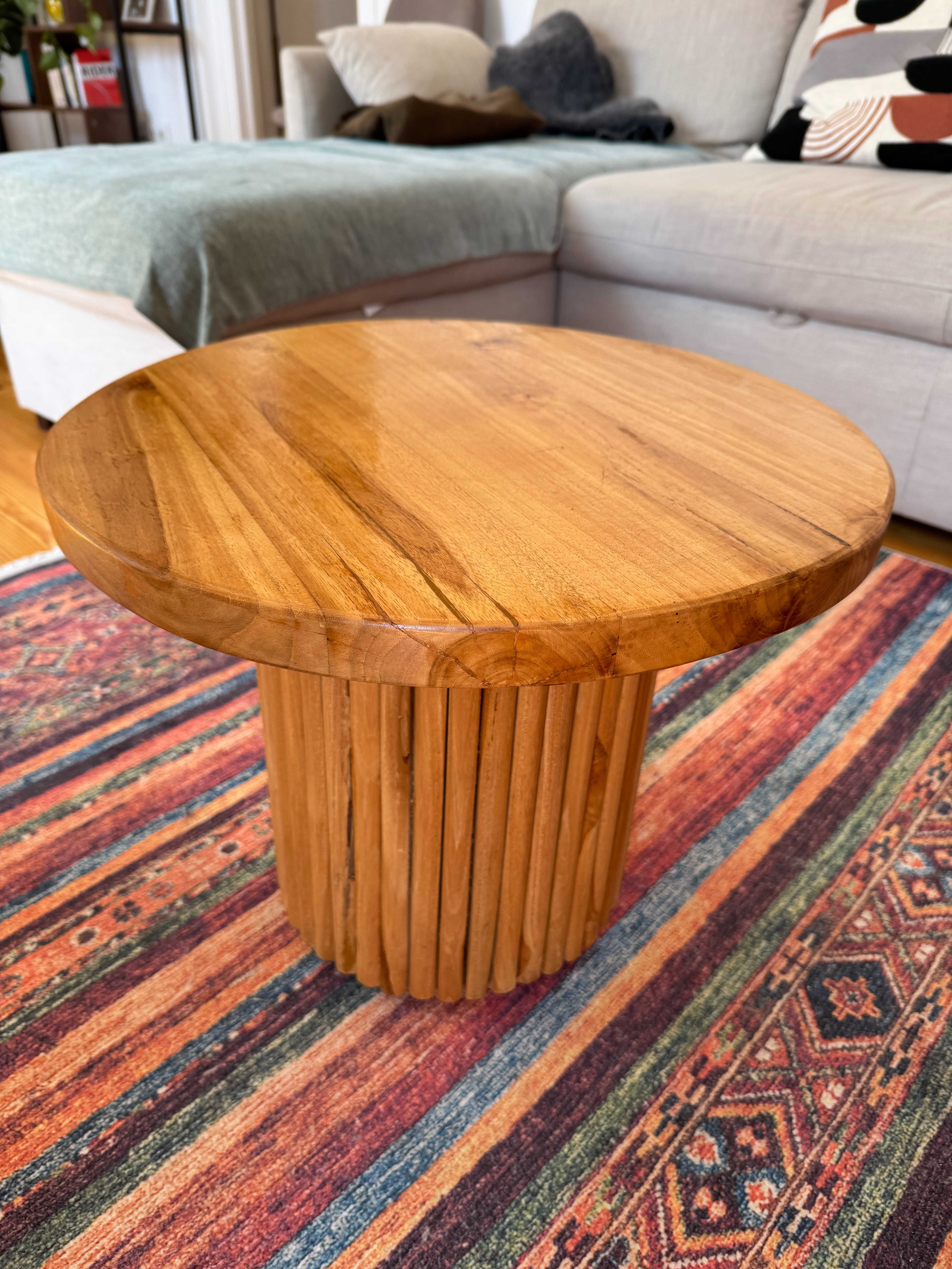 Mesa de centro em teca