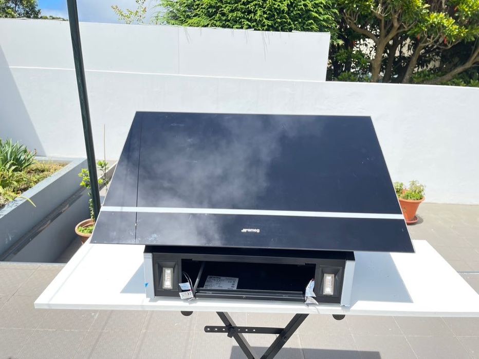 vendo  exaustor de parede smeg kv28n