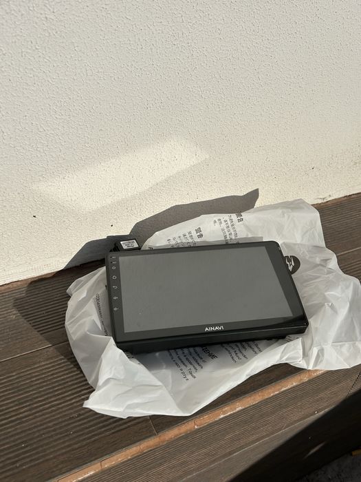 Intelligent vehicle navigation system