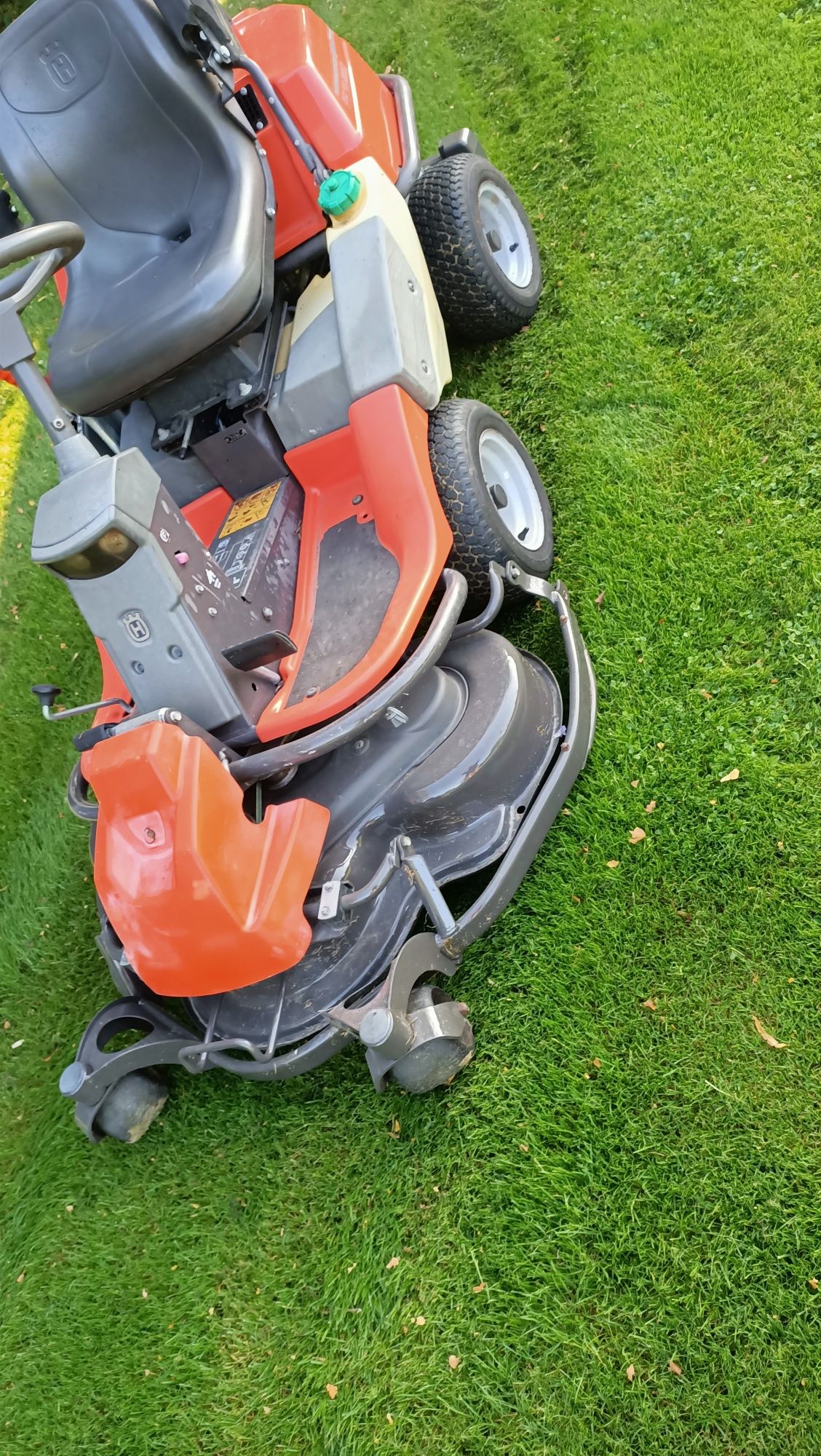 Kosiarka traktorek Husqvarna rider 4x4
