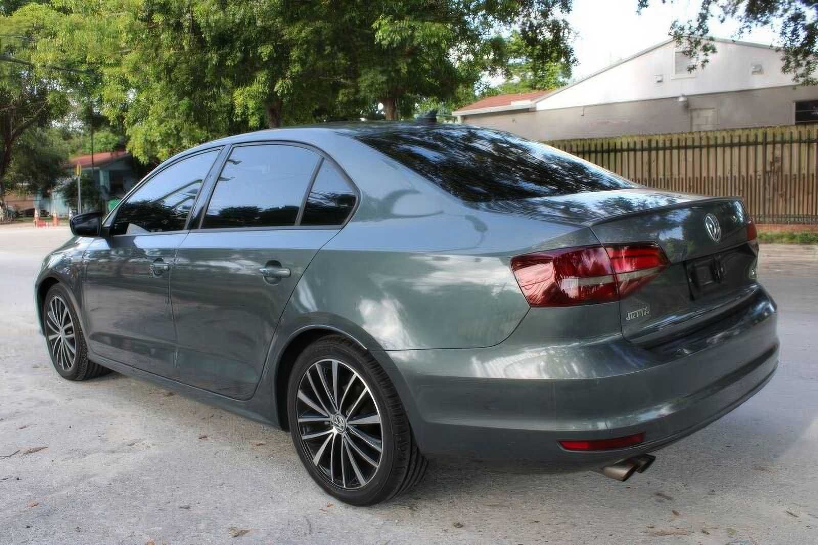 2016   Volkswagen   Jetta