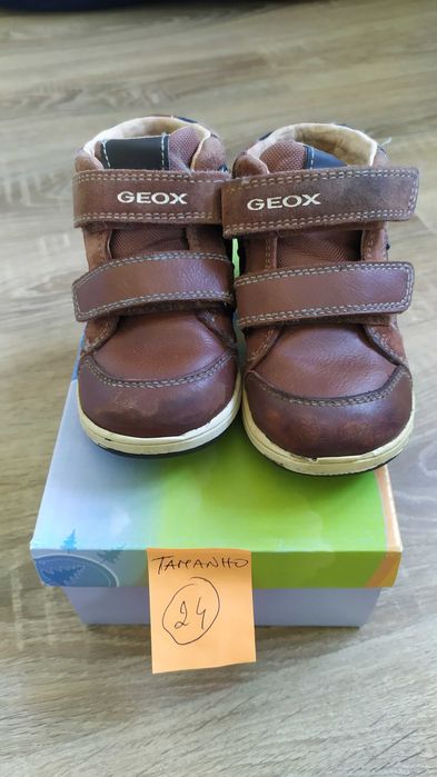 Calçado criança GEOX tamanho 24