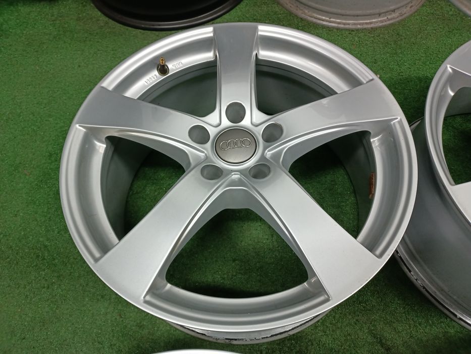 19" felgi 5x112 et35 Audi a4 b6 b7 b8 b9 a6 c6 c7 c8 a8 d3 a5 a7 Q3 Q5