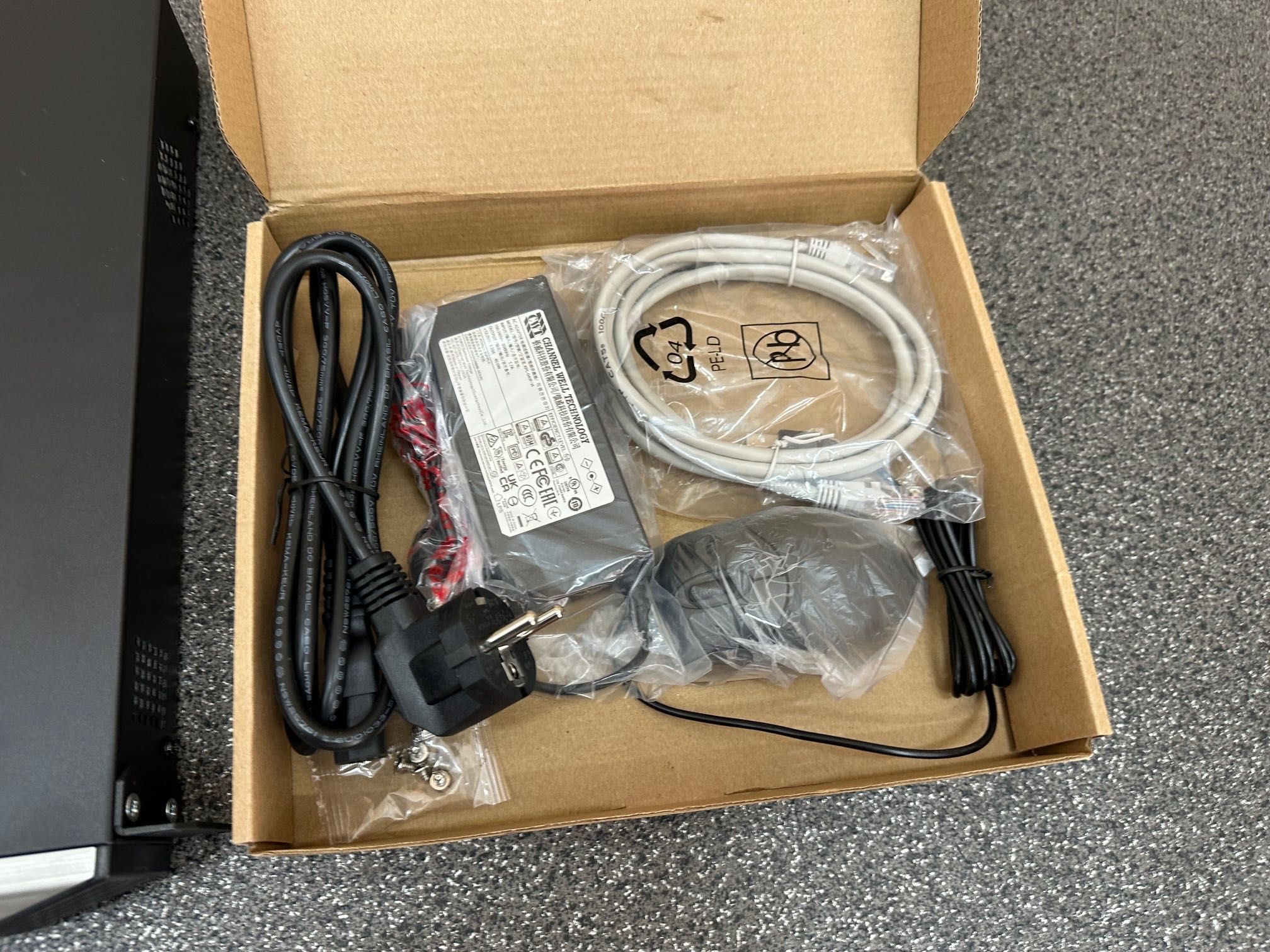 Rejestrator BCS-P-NVR1604-A-4K + 2 Kamery BCS-L- EIP28FSR5-AI1 Zestaw