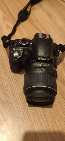 Lustrzanka Nikon D3100