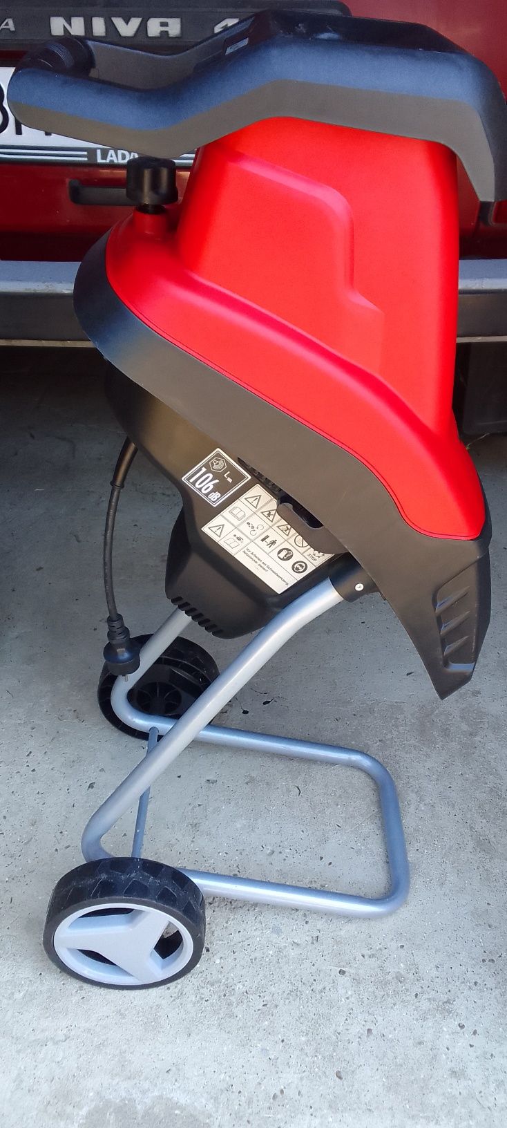 Садовый измельчитель Einhell  GC-KS 2540