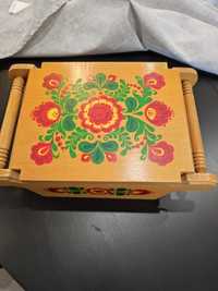 Pudełko drewniane z 1986 ZSRR ręcznie malowane