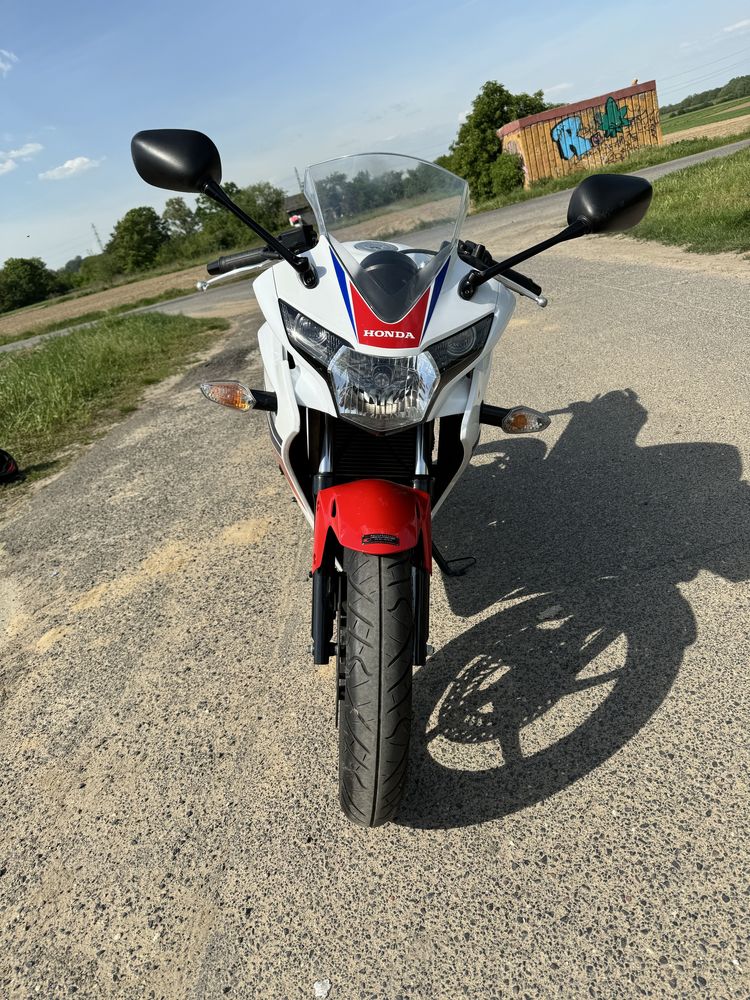 Honda CBR 125 mały przebieg na kat.b