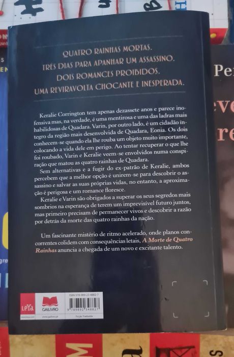 A Morte de Quatro Rainhas de Astrid Scholte